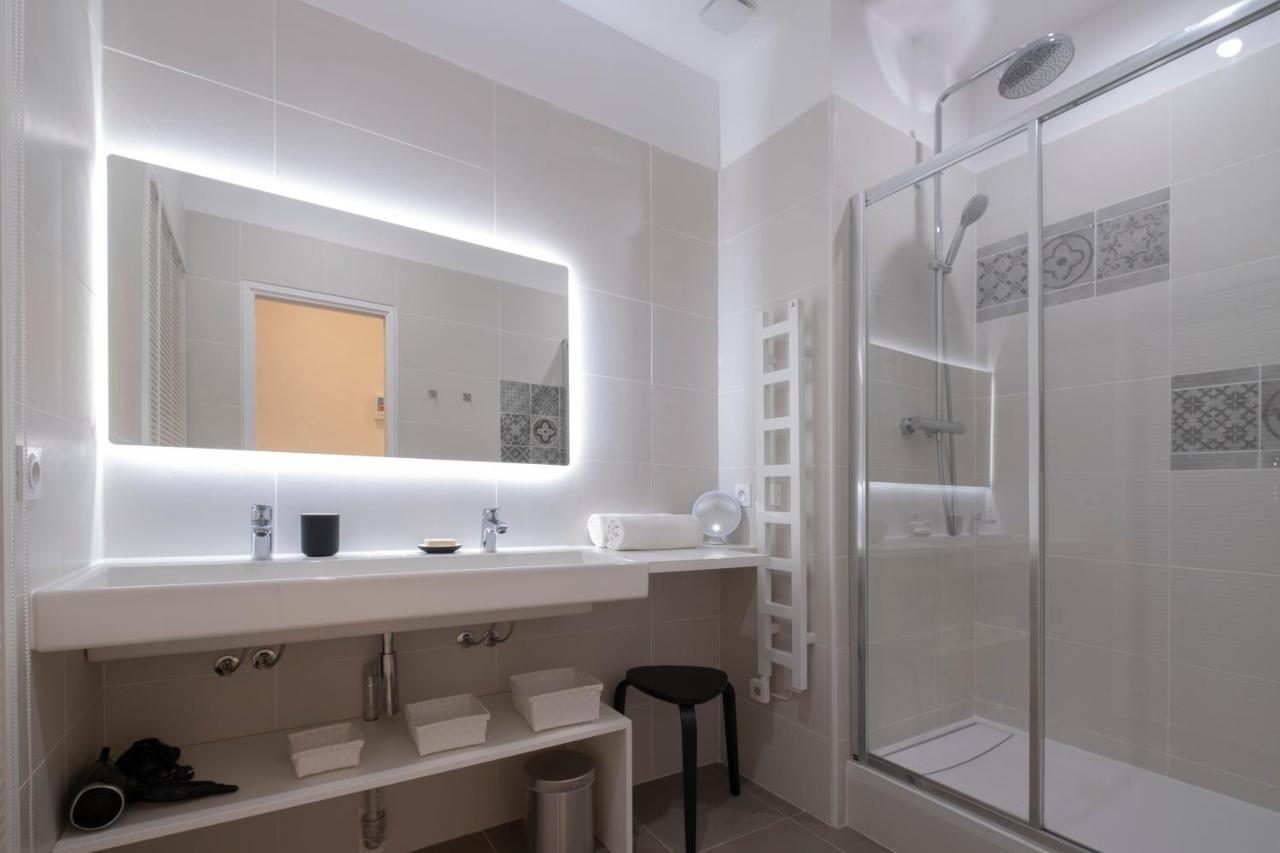 Design Suites - Vieux Port Марсель Экстерьер фото
